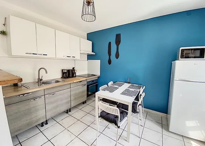 Le Saint Martial, T3 Centre-ville Wifi Apartamento Sète